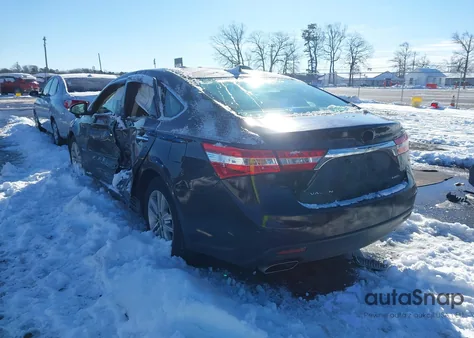 2015 Toyota Avalon Limited z USA, uszkodzony, nr VIN 4T1BK1EBXFU144087